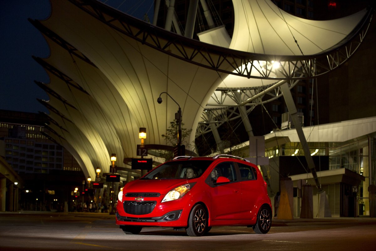 Chevrolet Spark pictures