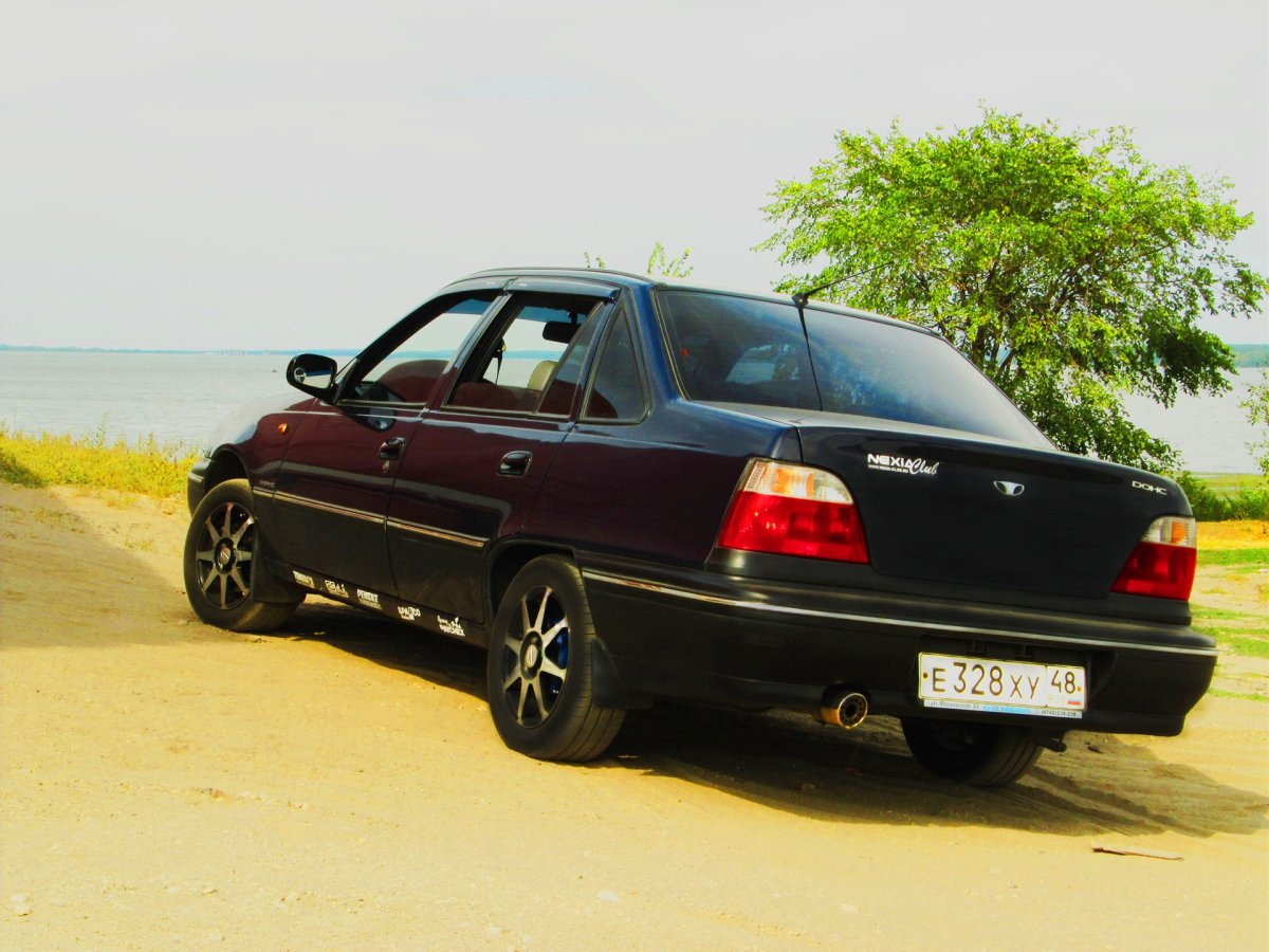 Daewoo Nexia 1