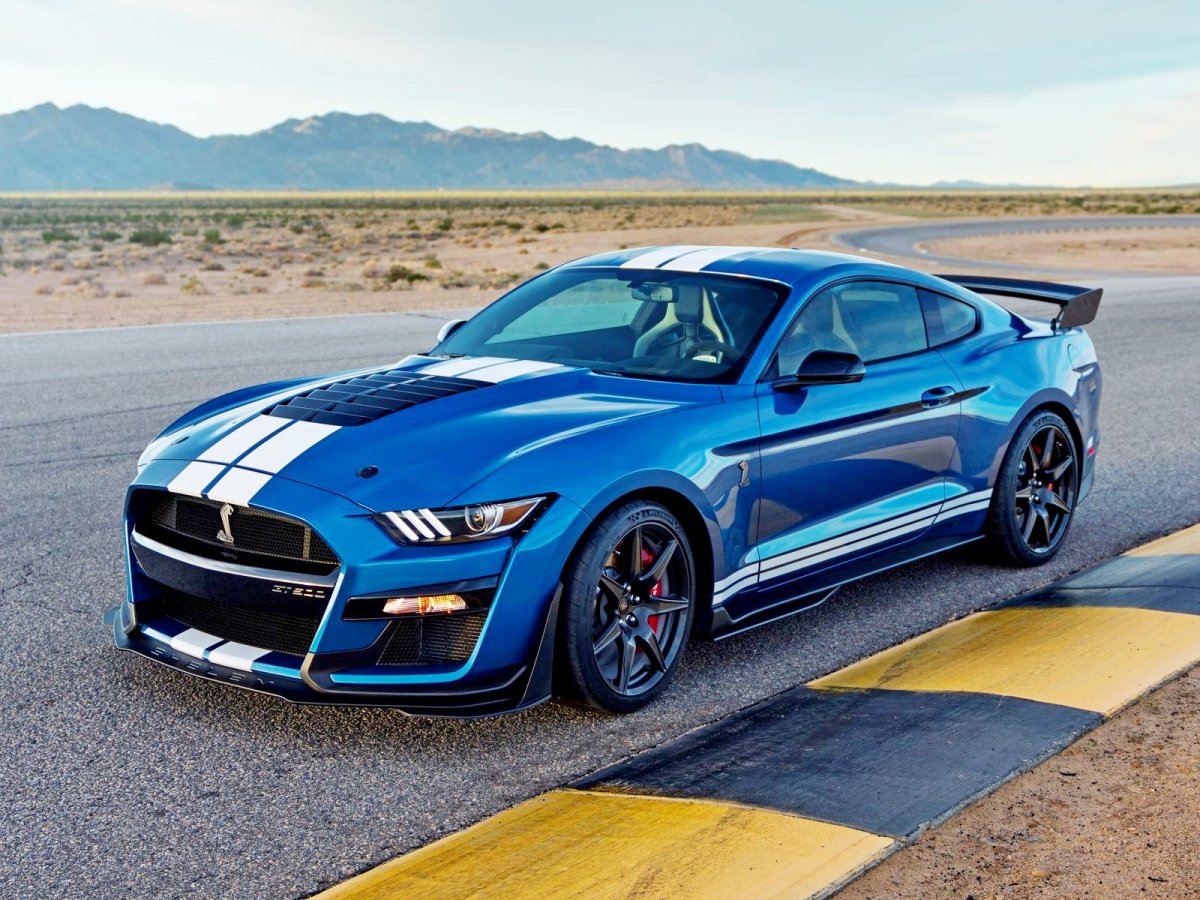 Форд Мустанг gt 500 Shelby