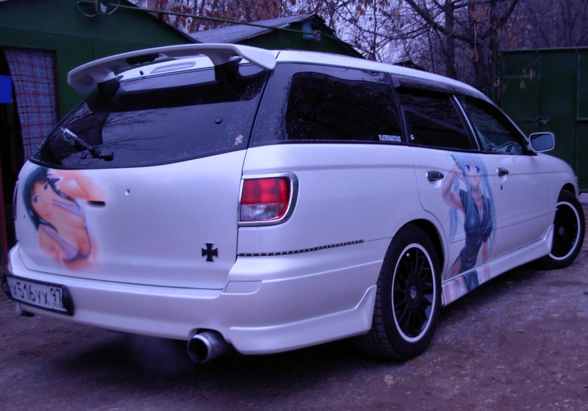 Nissan Avenir w11 stance