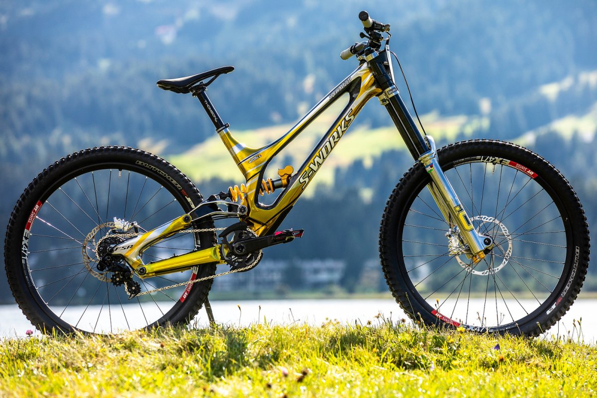 Велосипед specialized Downhill