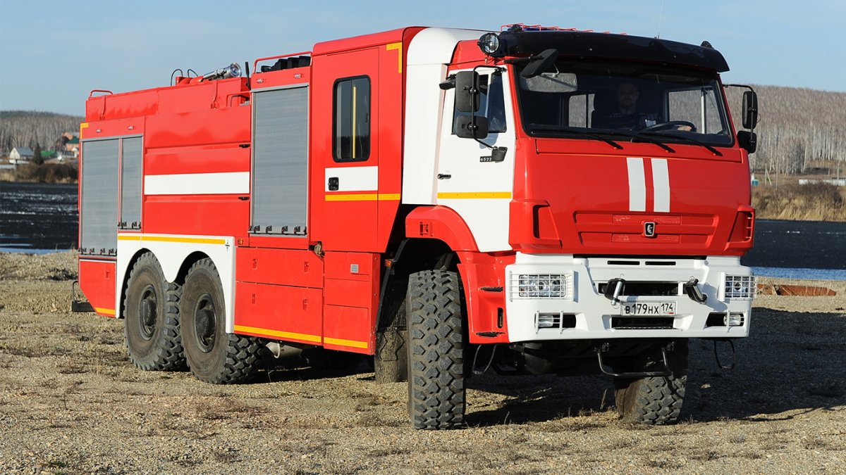 Пожарный КАМАЗ 6x6