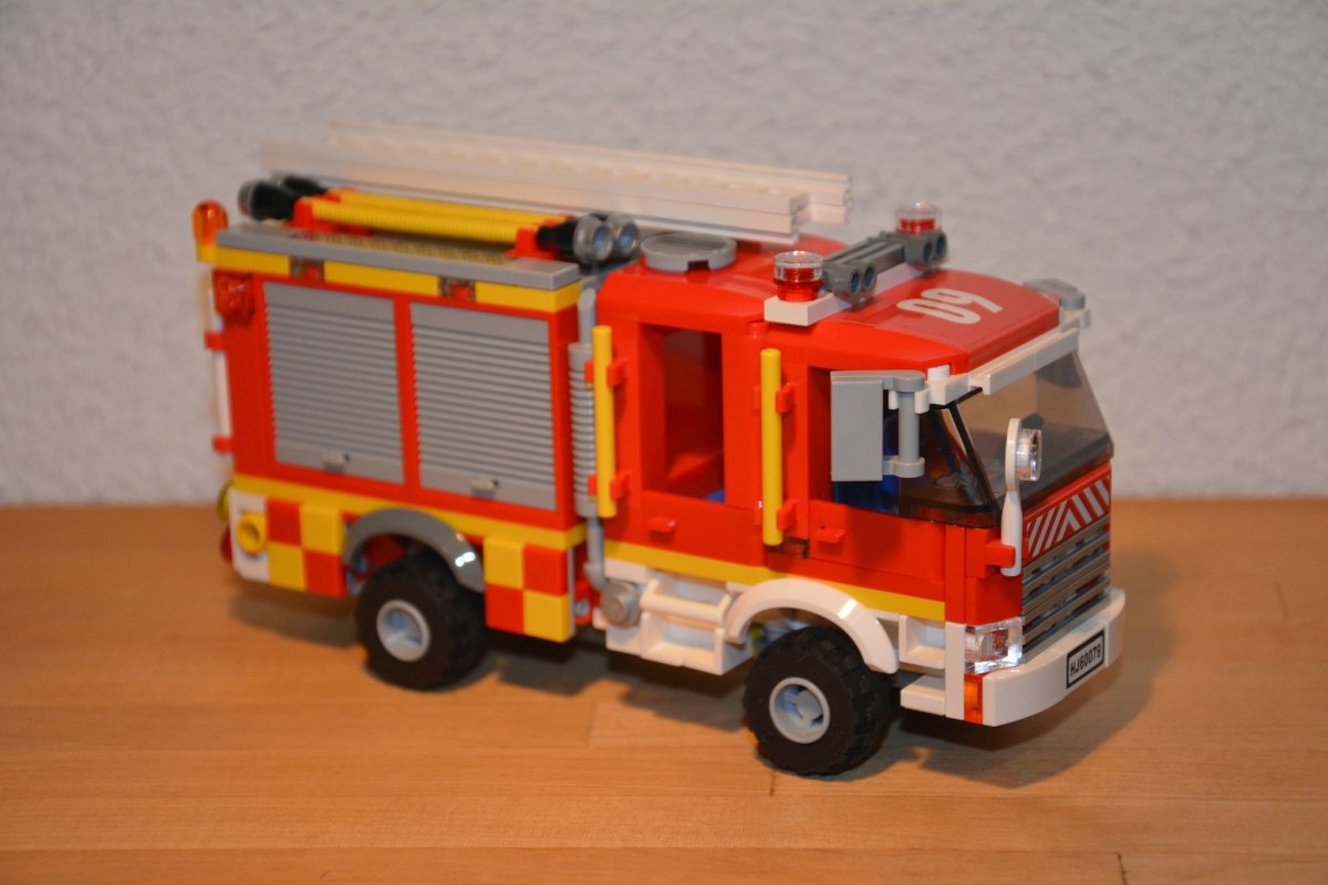Лего пожарный КАМАЗ самоделка