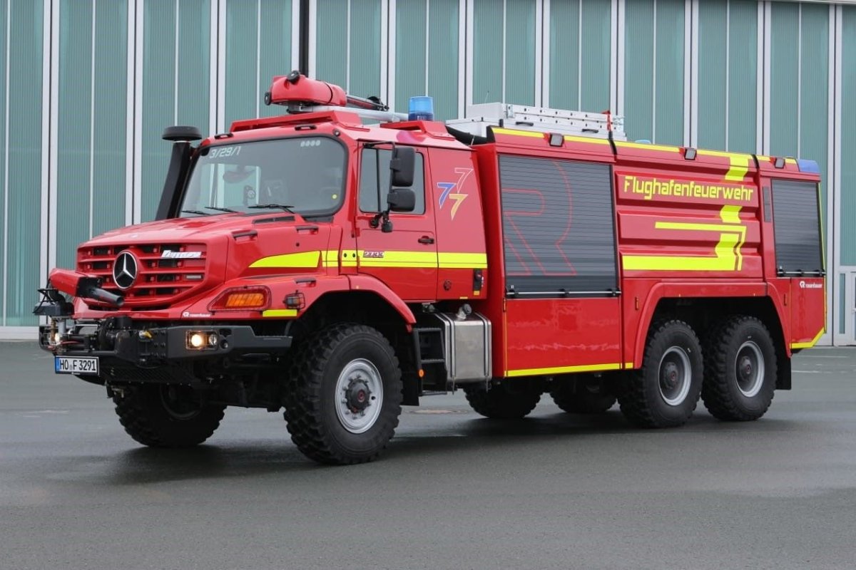 Пожарная машина Rosenbauer Буффало