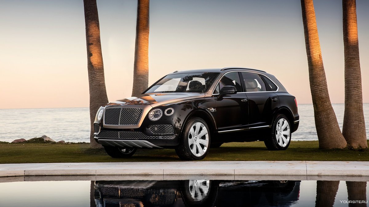 Машина Bentley Bentayga
