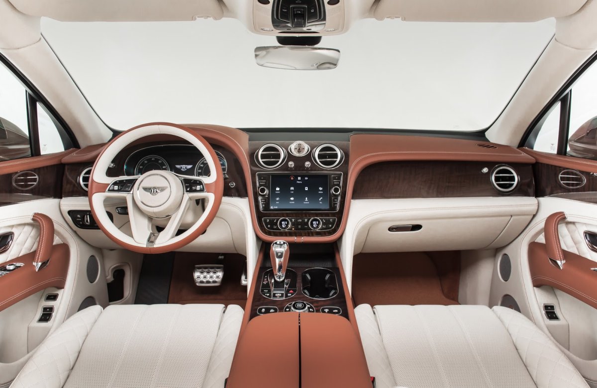 Джип Бентли Bentayga салон