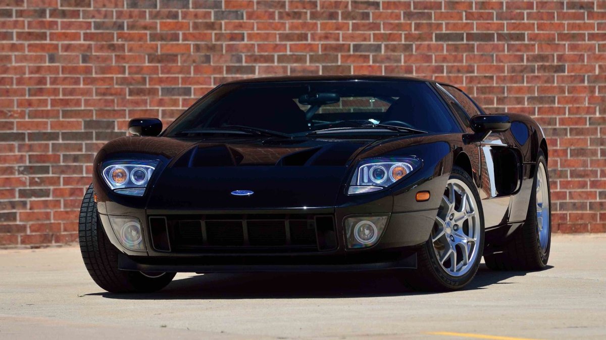 2005-2006 Ford gt