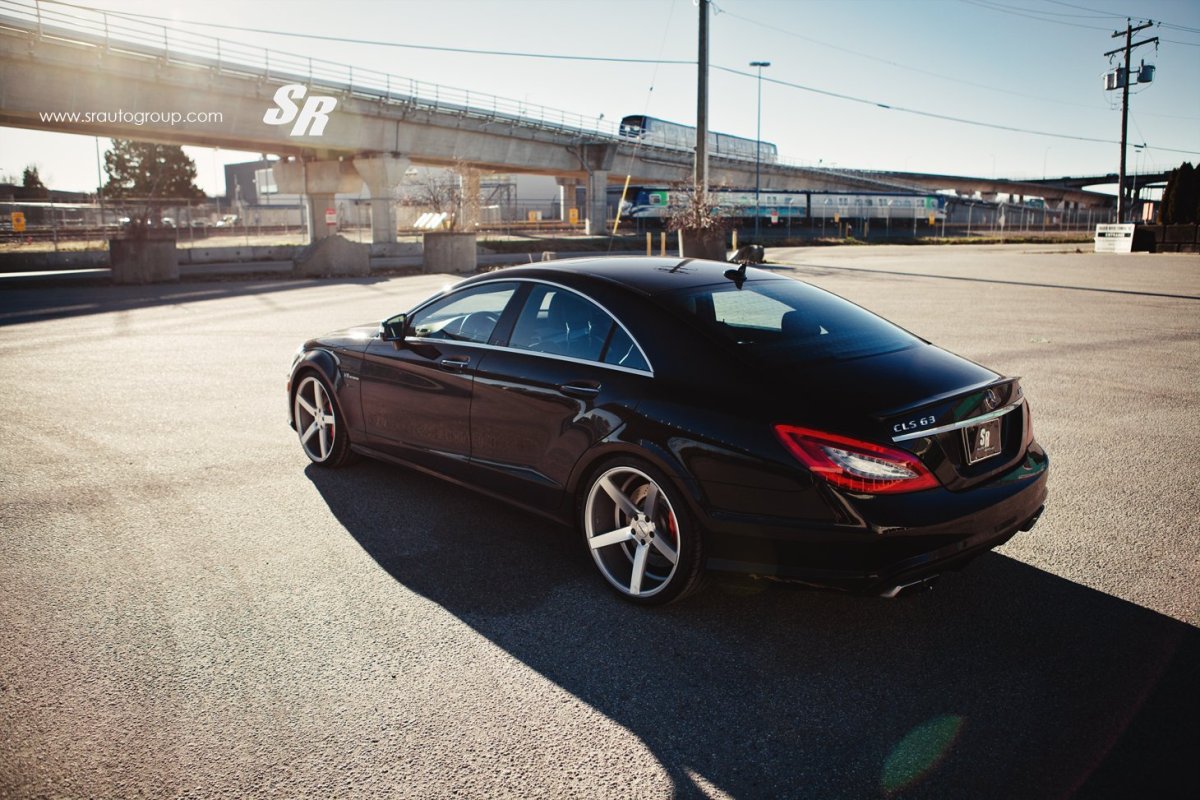 Mercedes CLS 63 AMG 2009 Tuning
