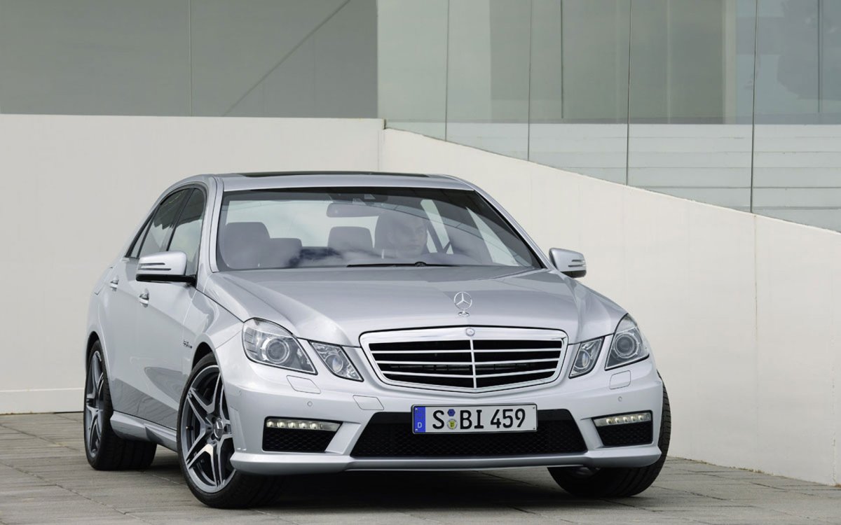 Mercedes e63 2010