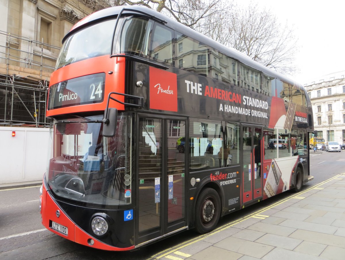 Автобус New Routemaster