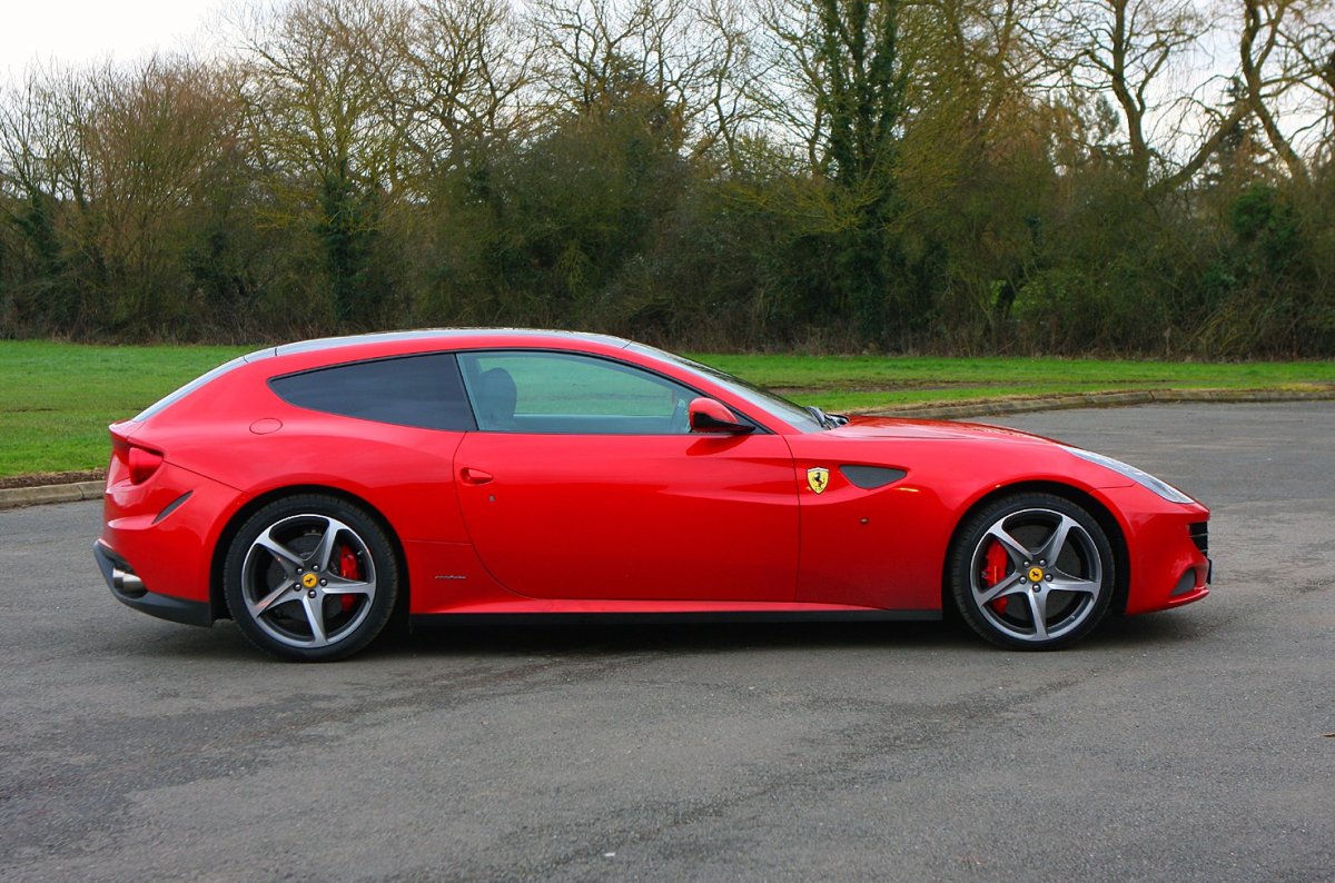 Ferrari FF 2011