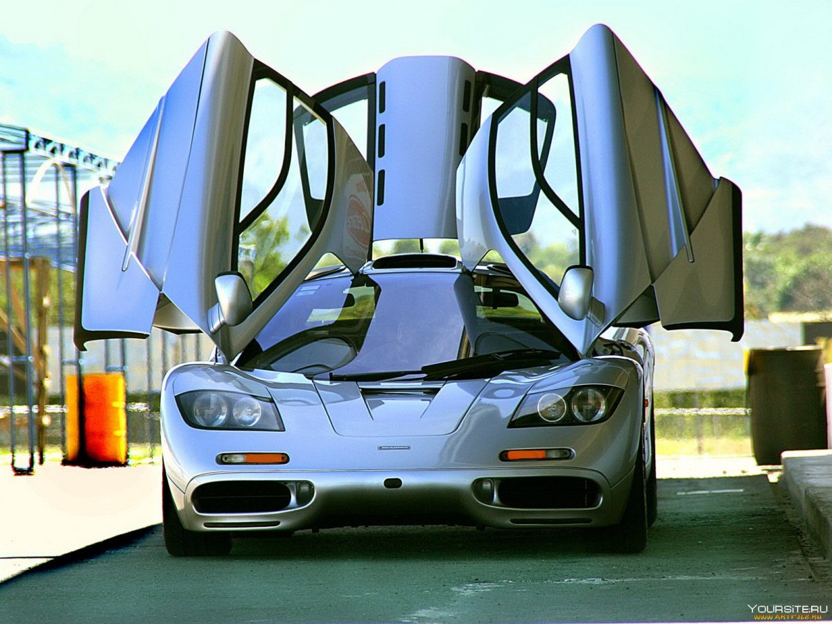 V12 MCLAREN f1