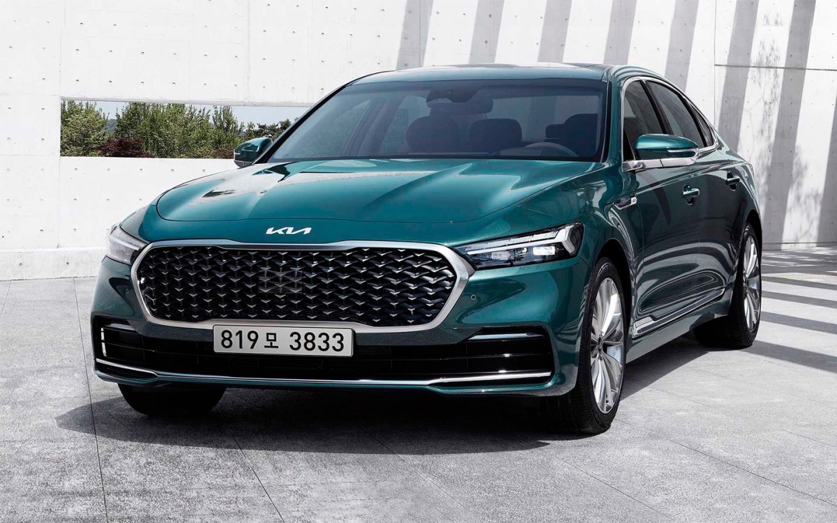 Kia 900 2022