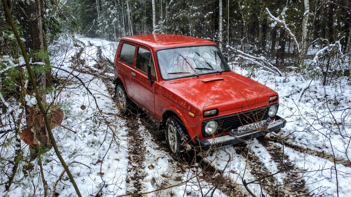 Нива 2121 зимой