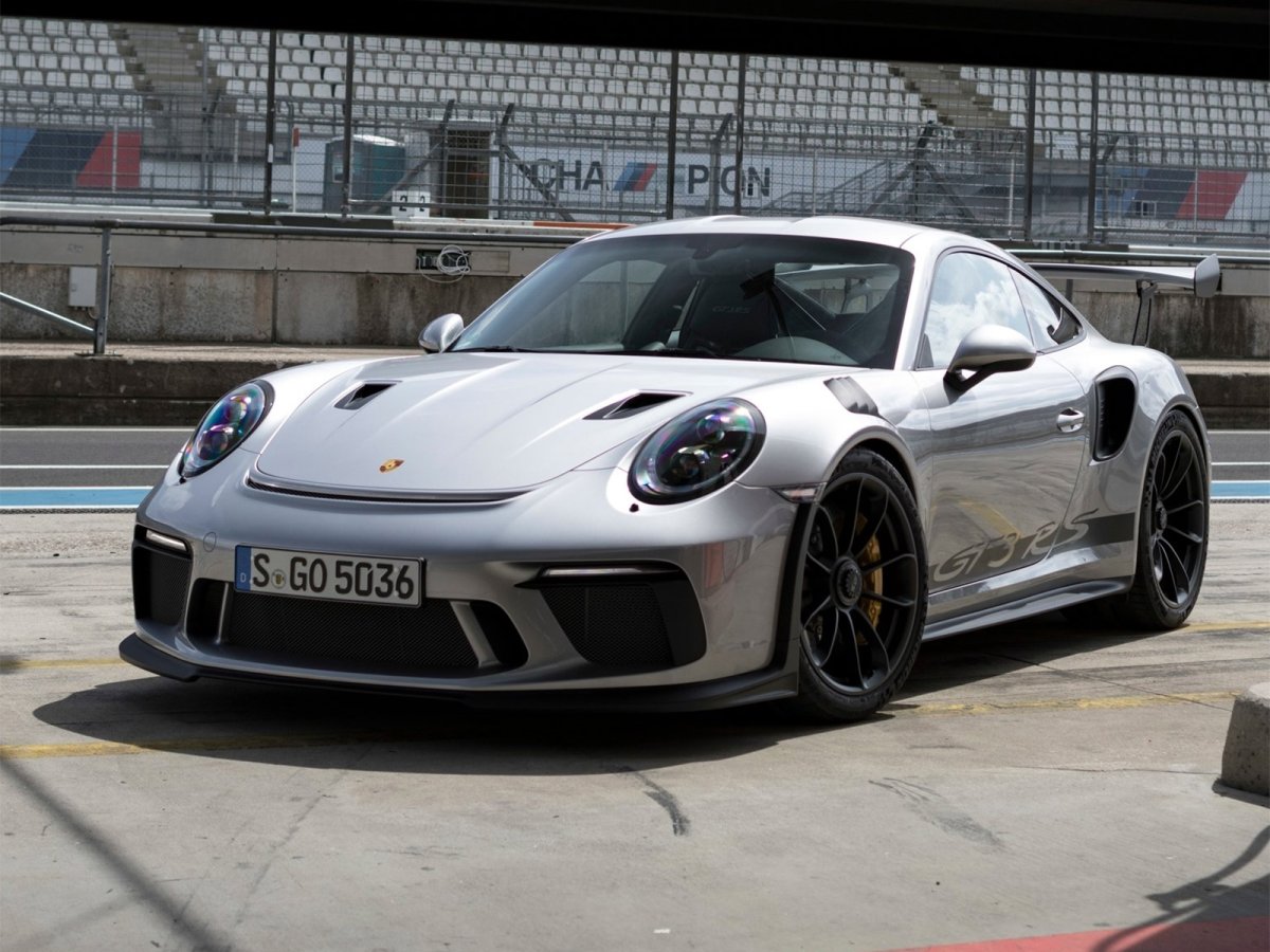 Porsche 911 gt3 RS 2019