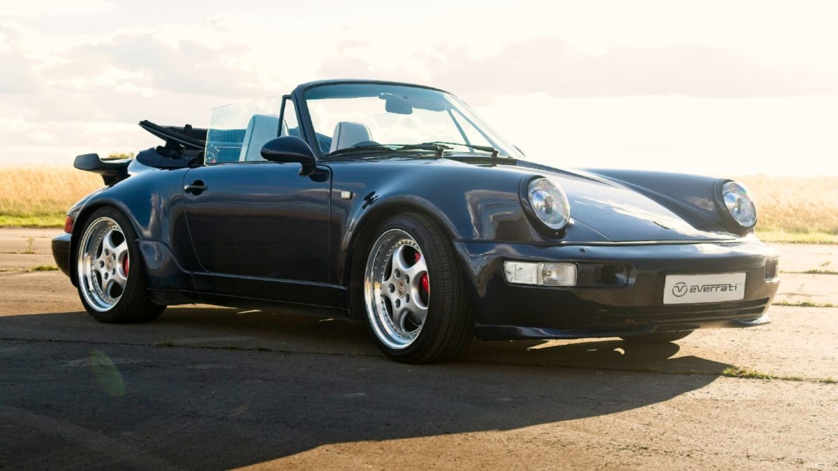 Porsche 964