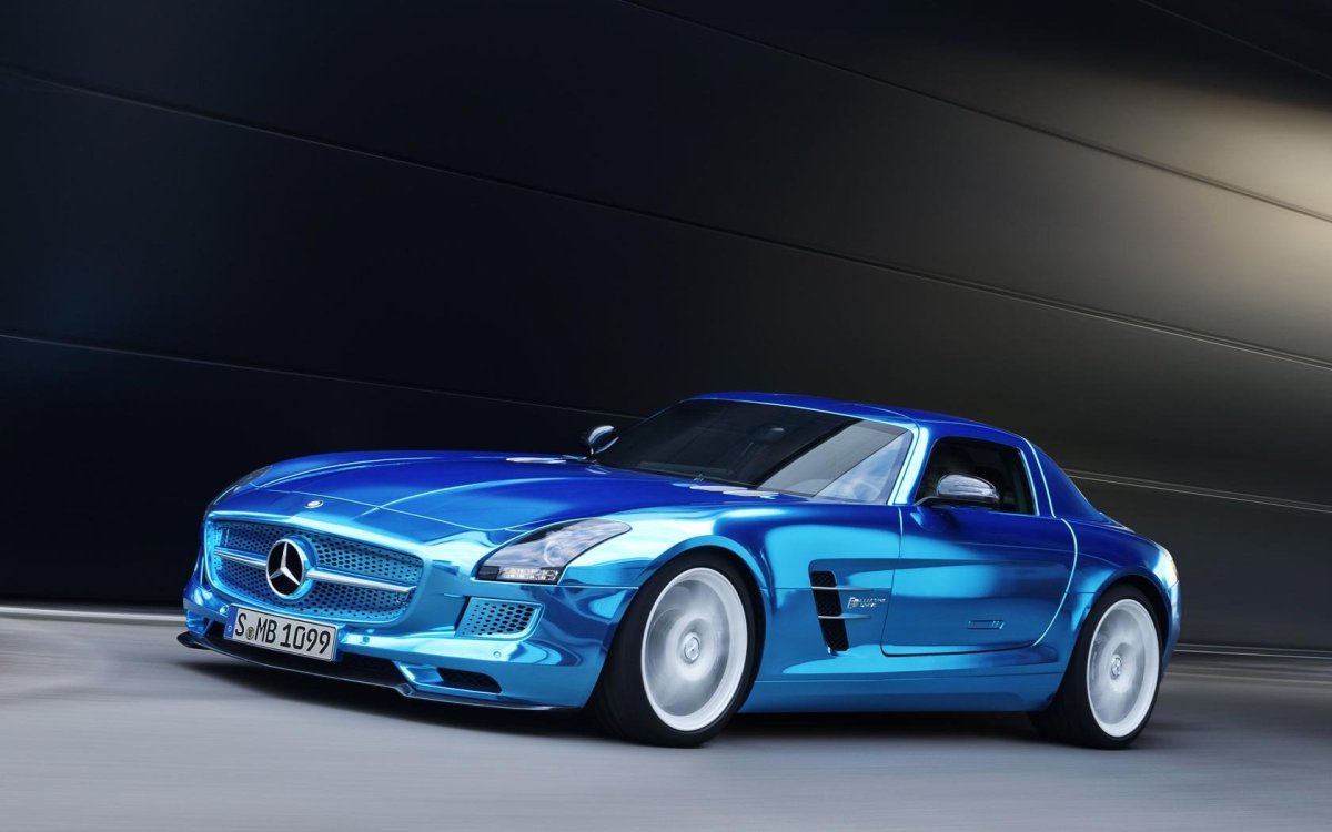 Mercedes-Benz SLS AMG синий