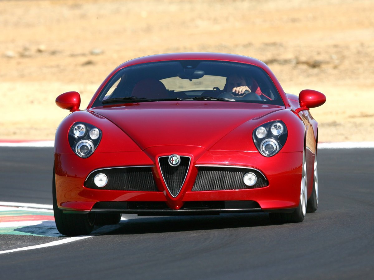 Alfa Romeo 8c