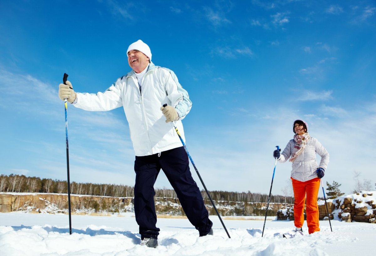 Пенсионеры на лыжах