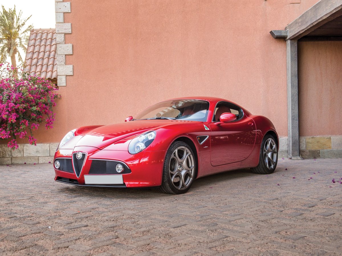 Alfa Romeo 8c Auction