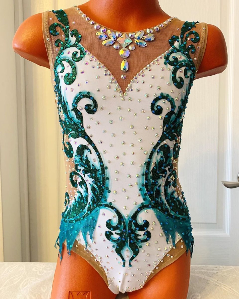 Необычные купальники для художественной гимнастики