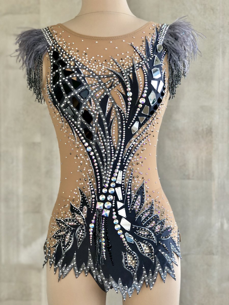 Татьяна Шевчук купальник для художественной гимнастики