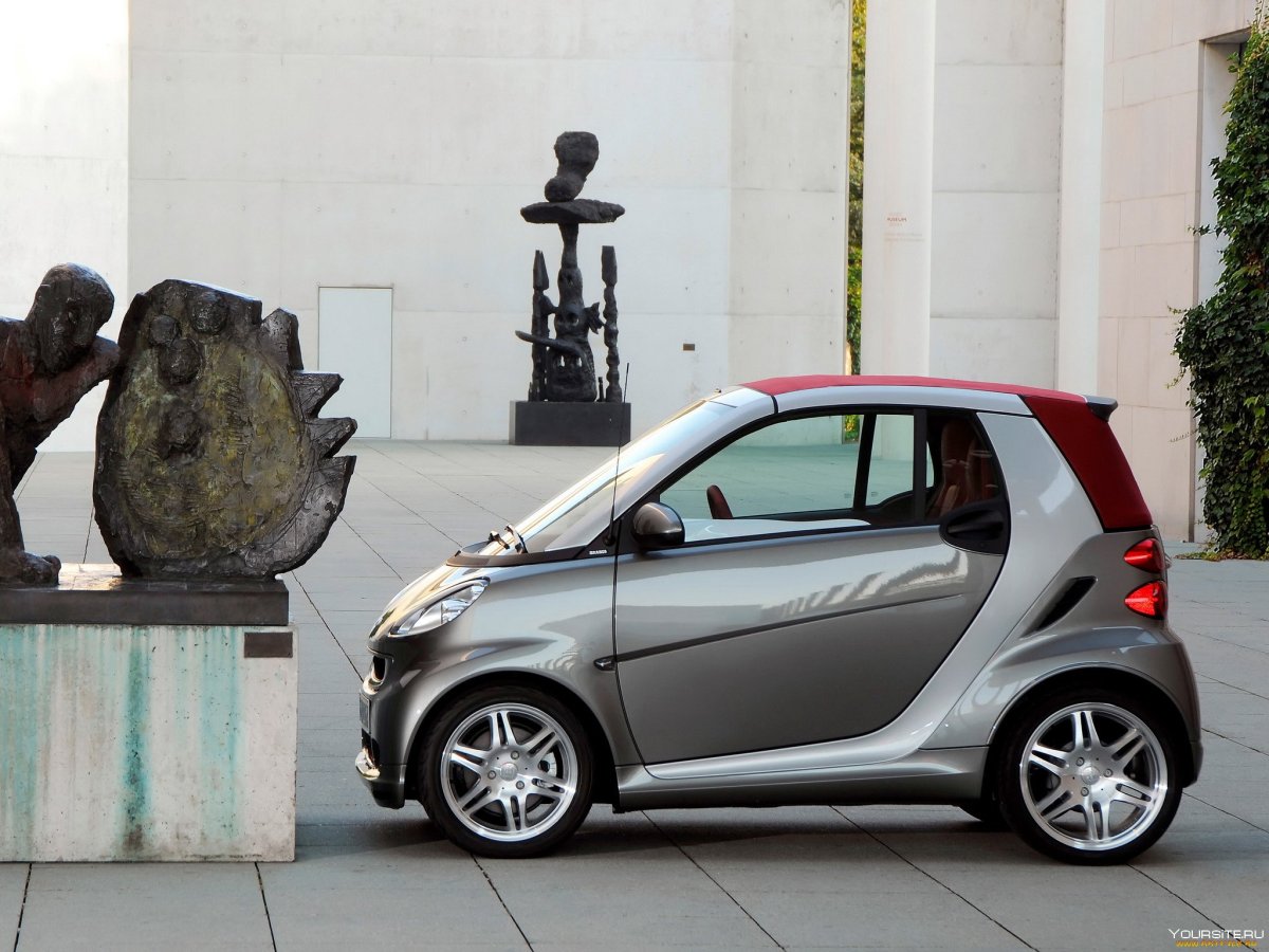 Mercedes Smart car