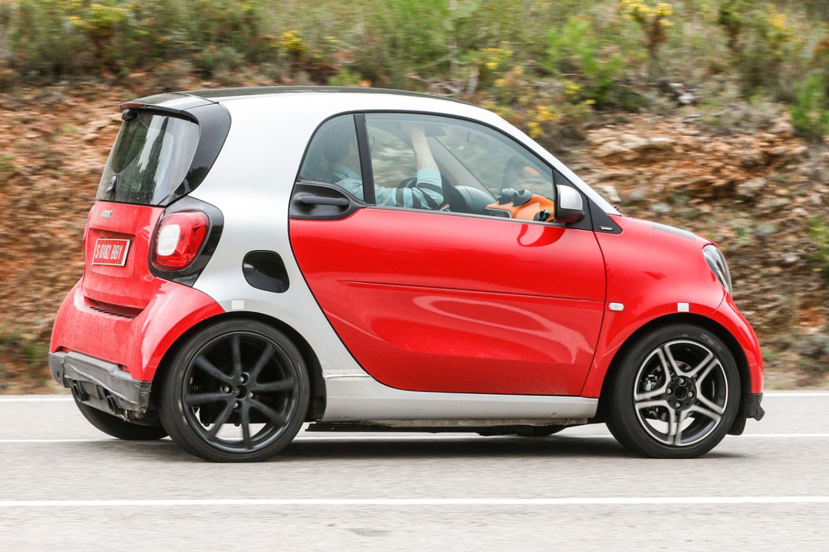 Brabus Smart Ultimate 120