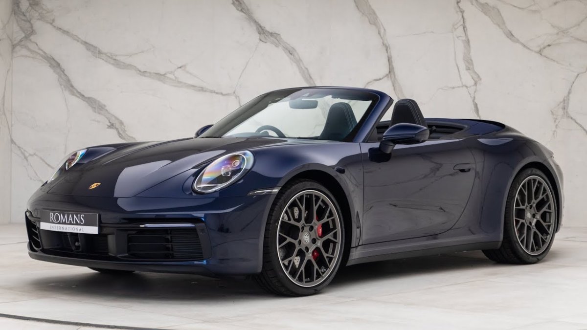 Porsche 911 992 Carrera Night