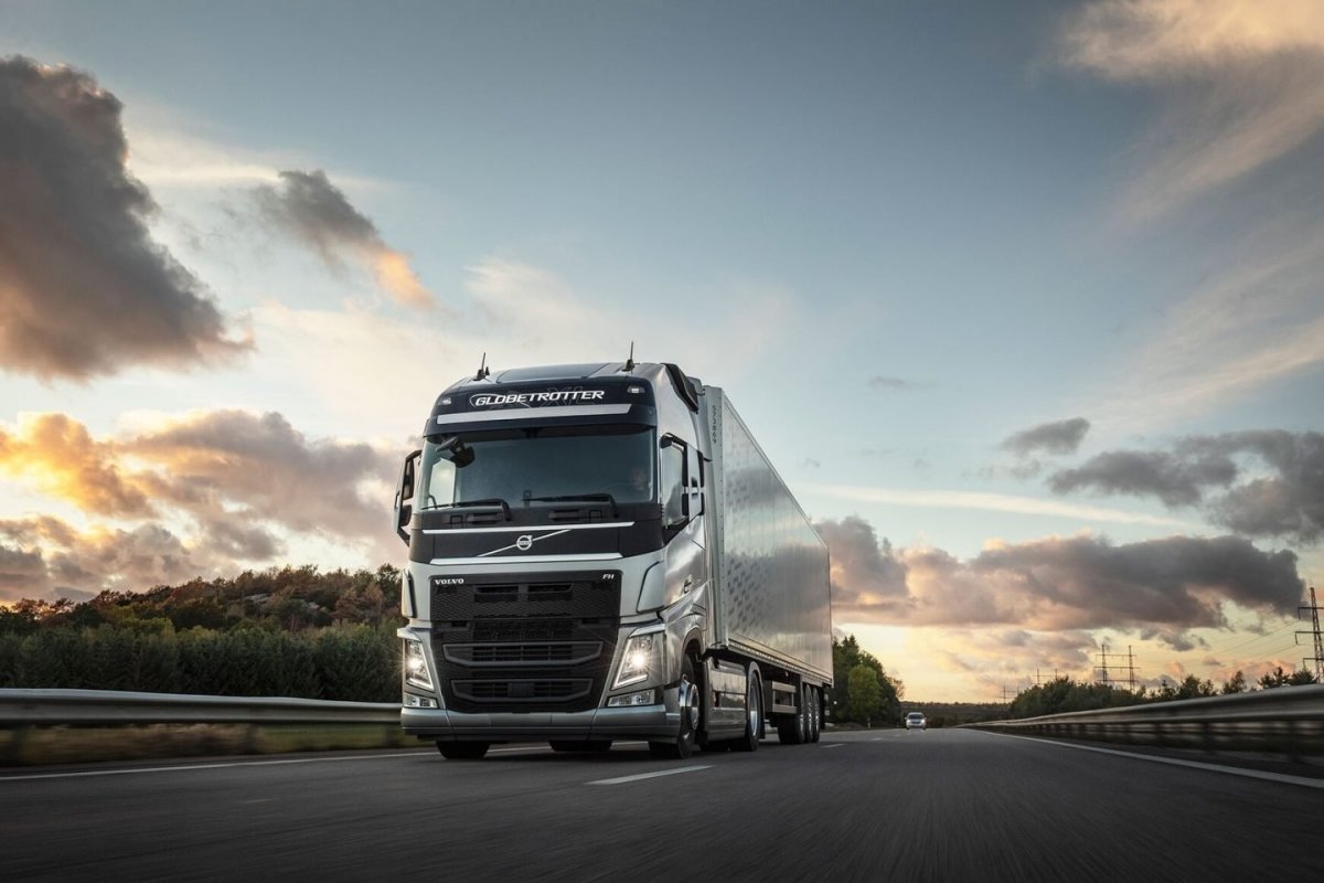 Volvo Truck 2000