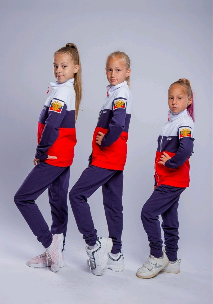 Детские спортивные костюмы