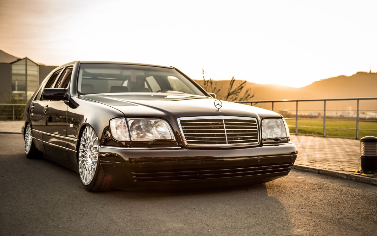 Mercedes Benz w140 s500