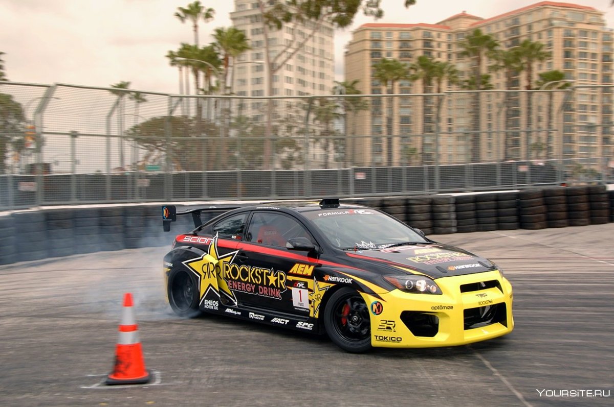 Scion TC гоночный