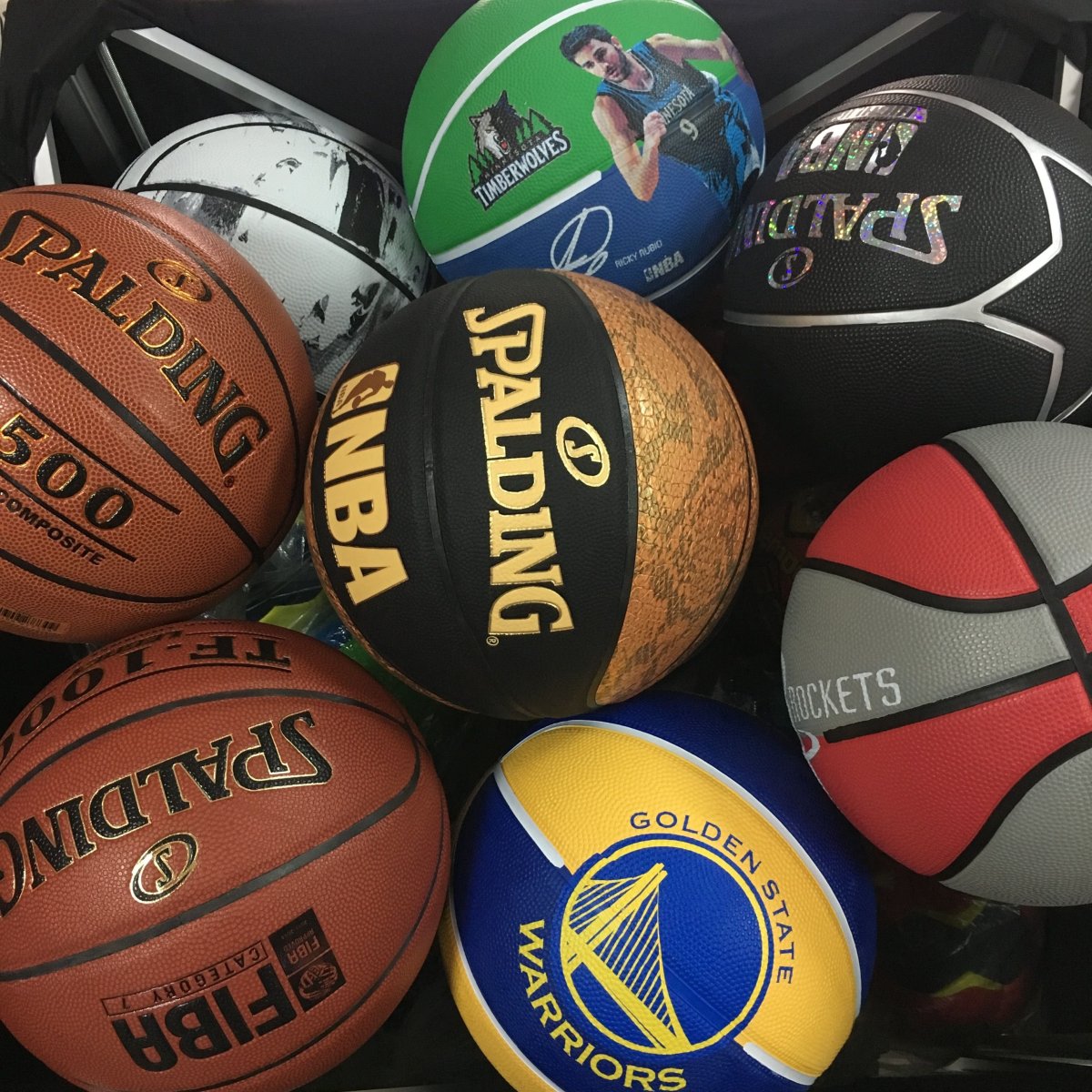 Баскетбольный мяч NBA Spalding 2022