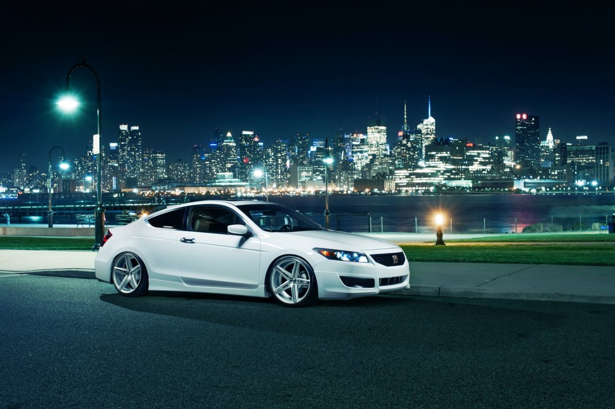 Honda Accord Coupe 2017 белая