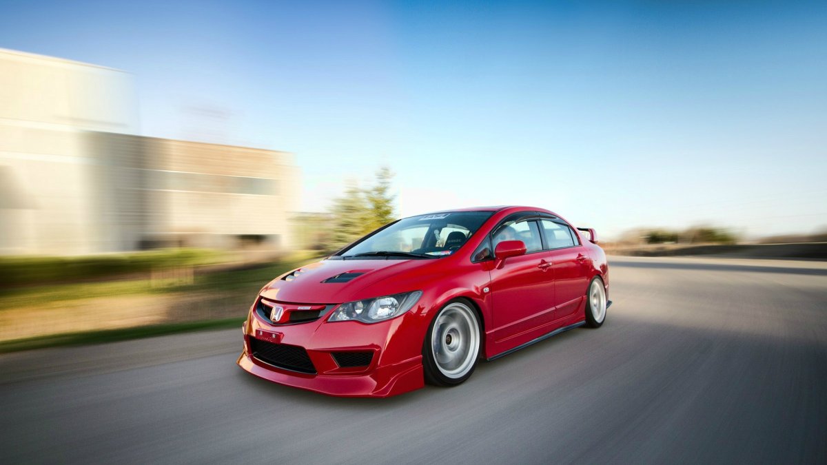 Honda Civic 4d красный