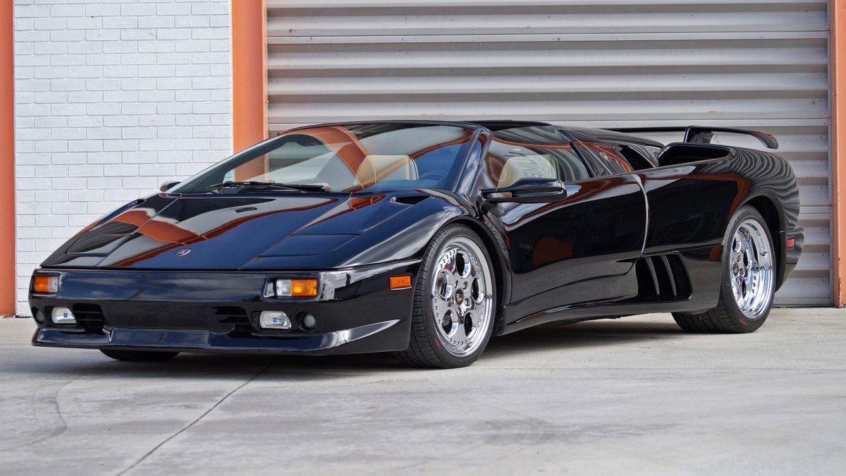 Lamborghini Diablo VT 1990