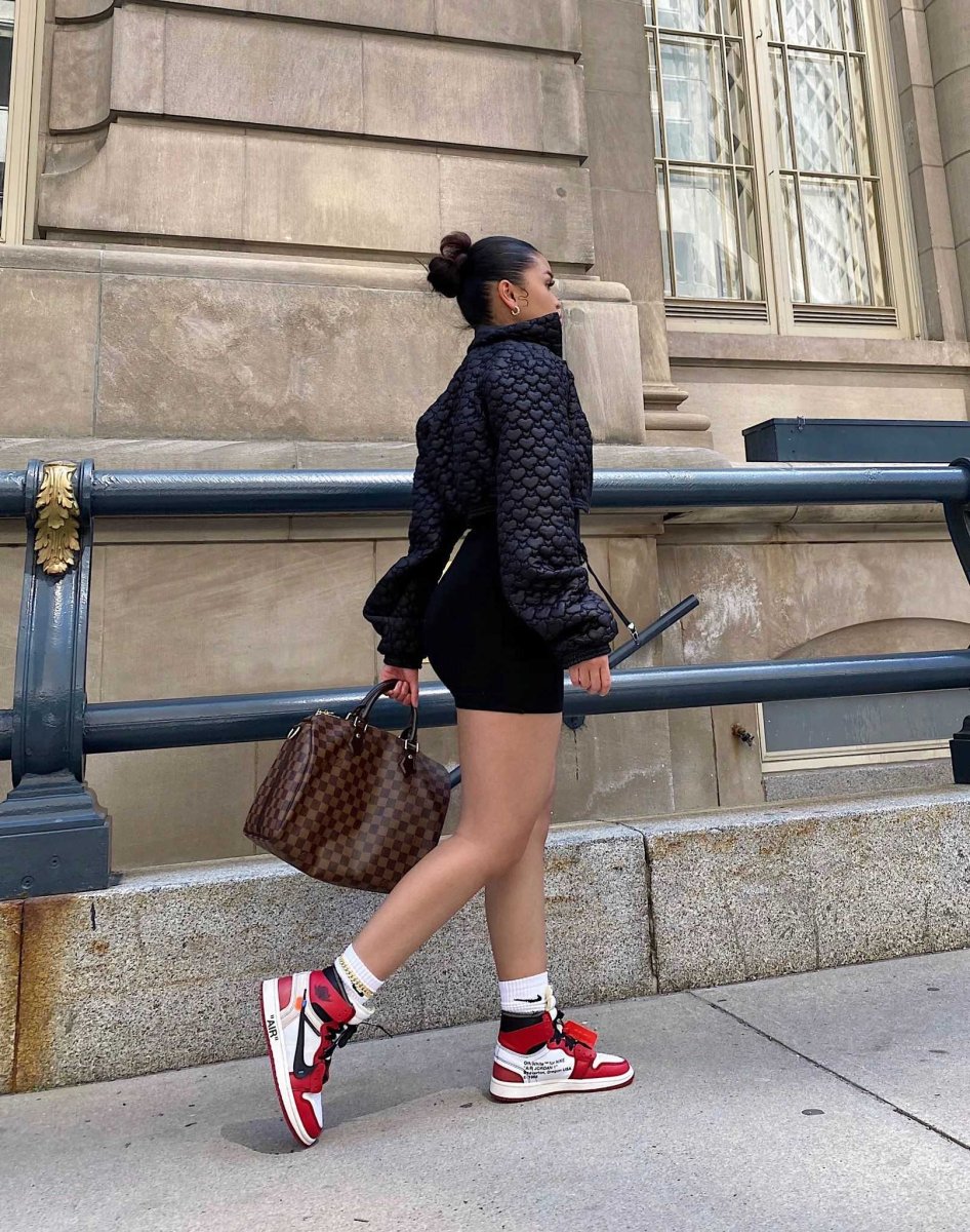 Streetwear стиль одежды для девушек