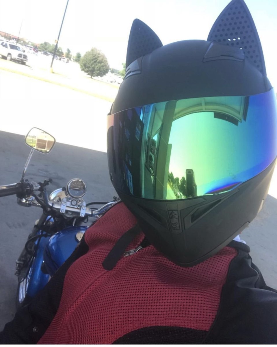 Селфи на мотоцикле