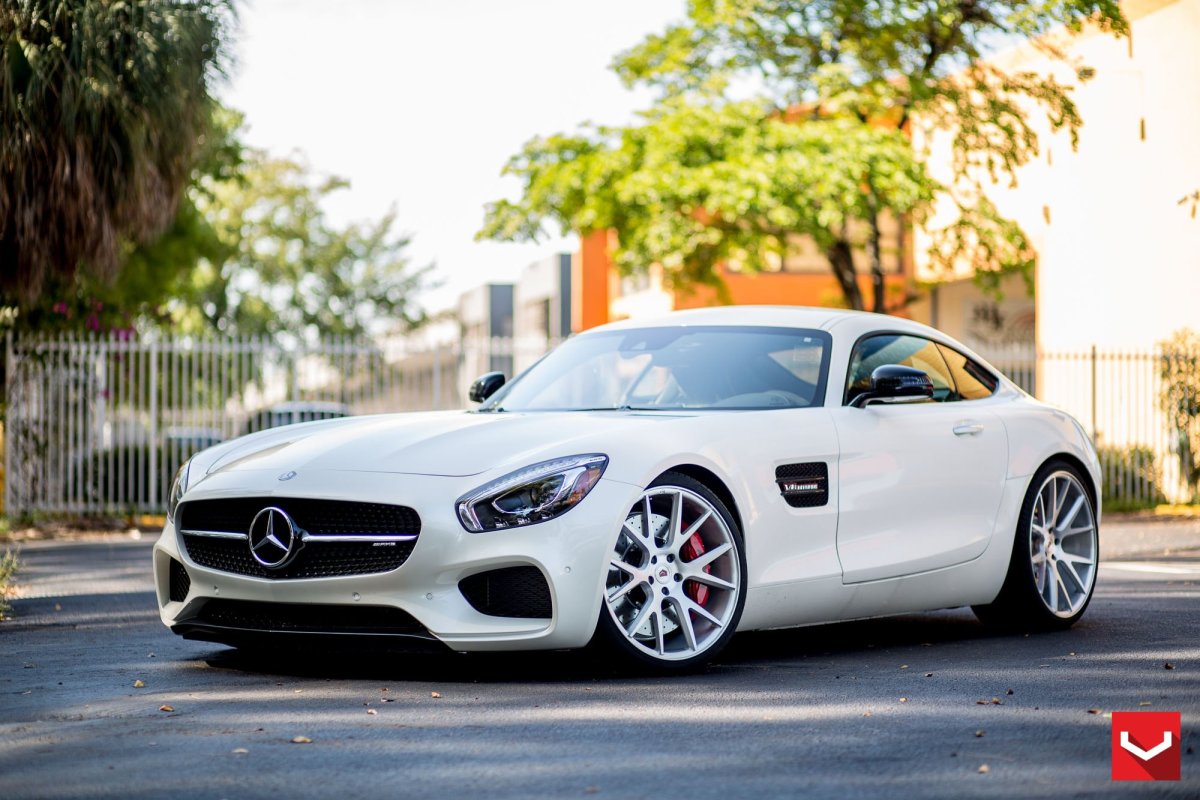 Mercedes AMG GTS