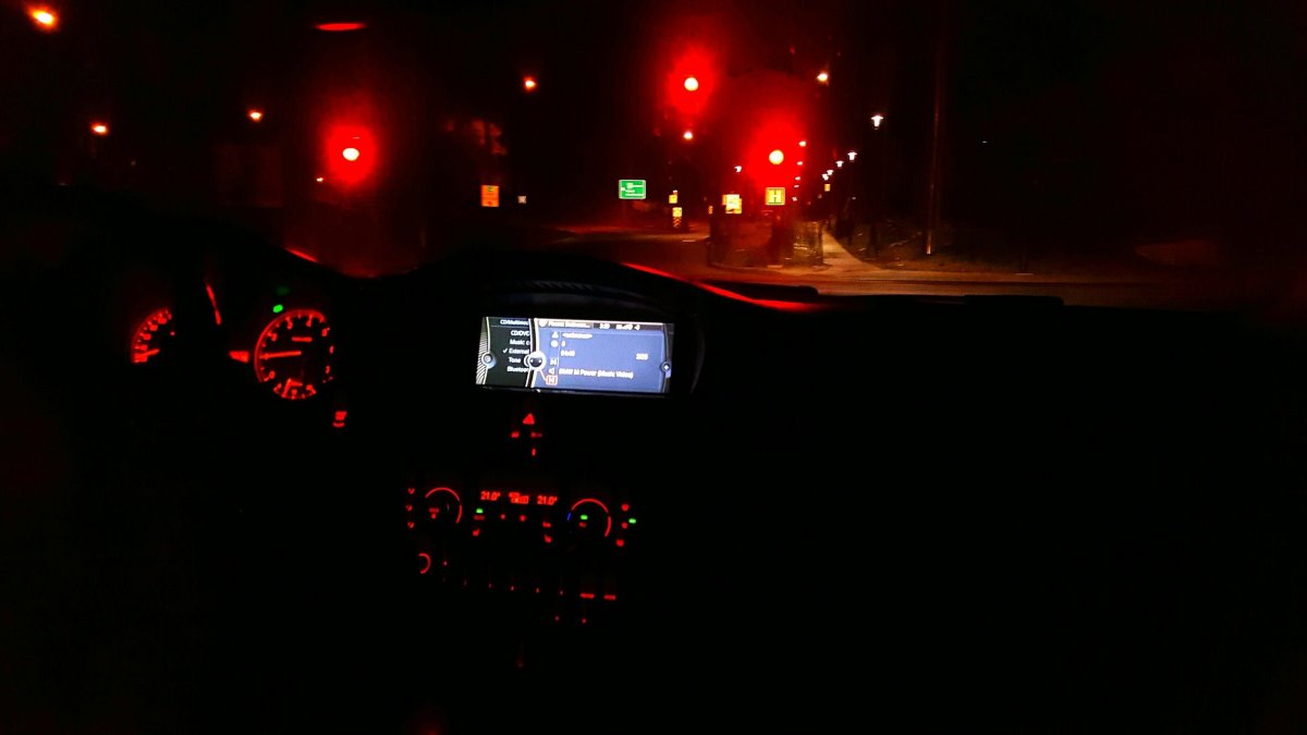 BMW e39 Driving Night