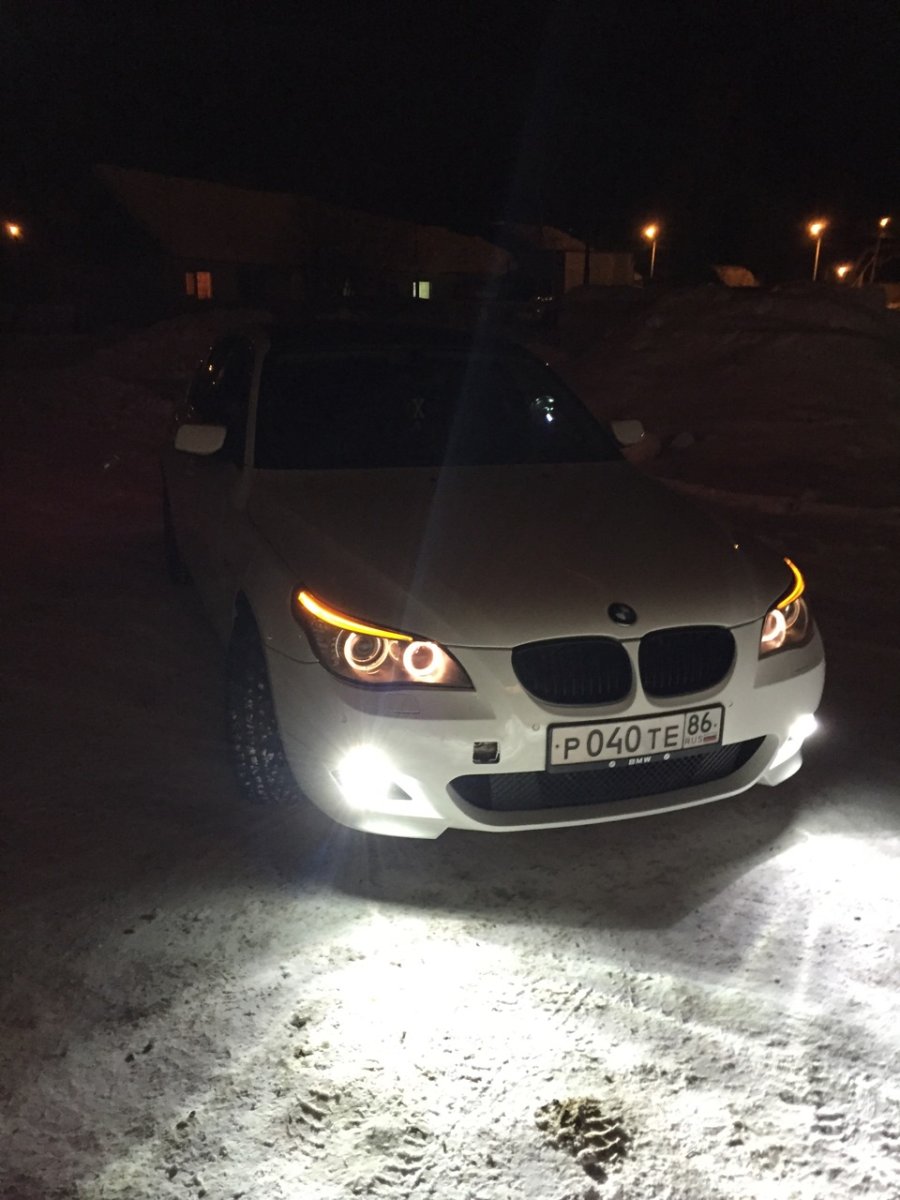 BMW e60 ночью