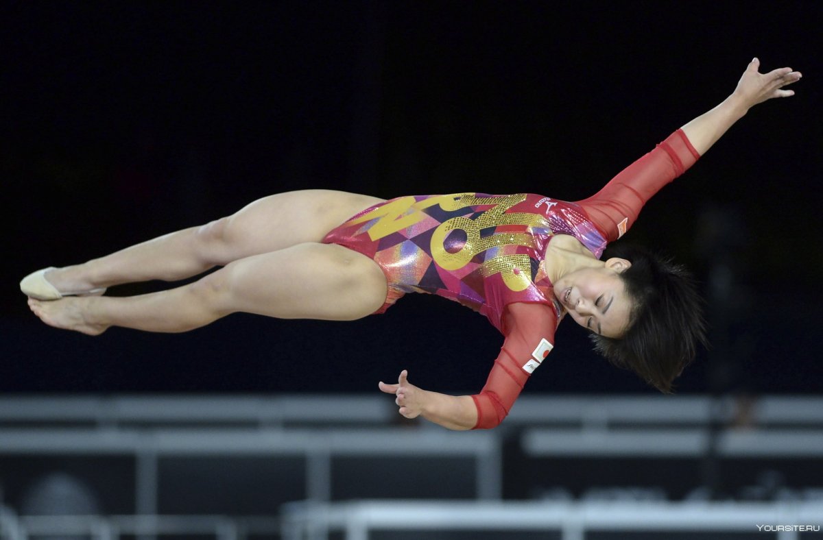 Май Мураками гимнастка спортивная
