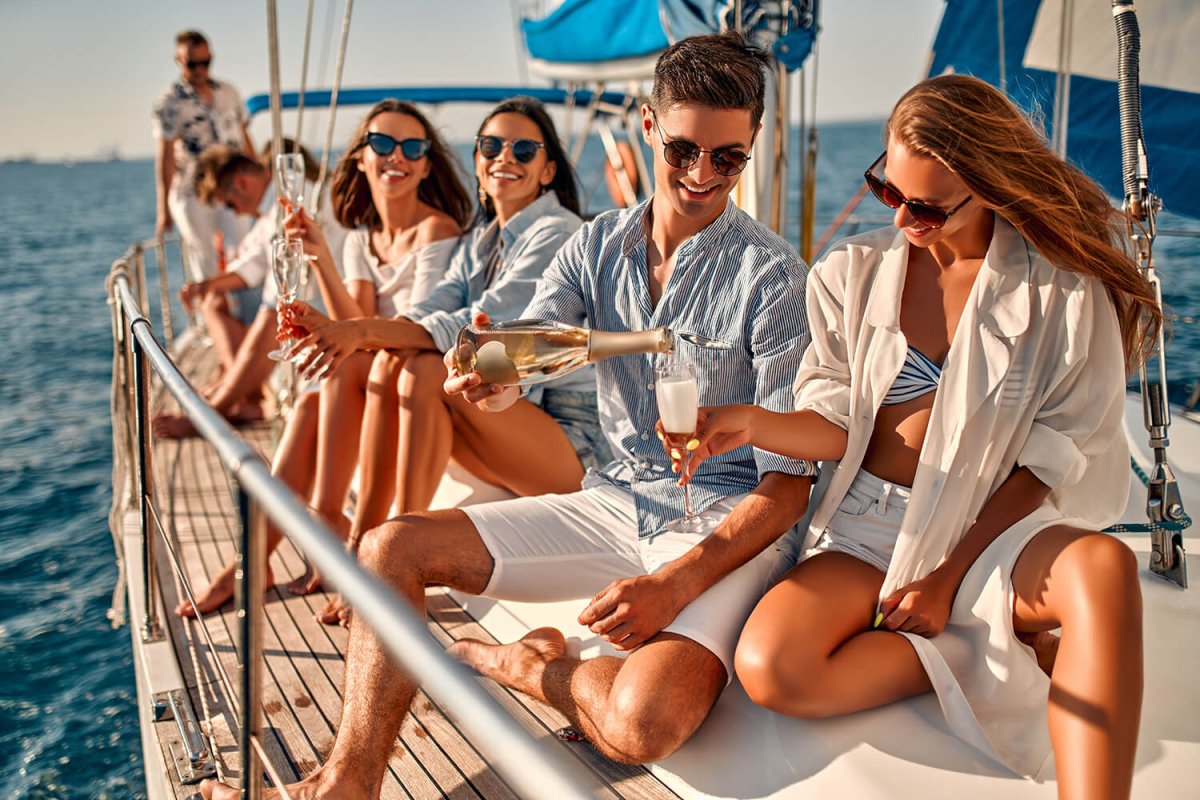BBQ Boat hire Sydney