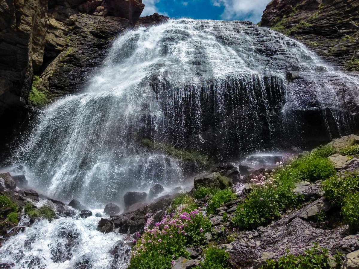 Водопад девичьи косы Терскол