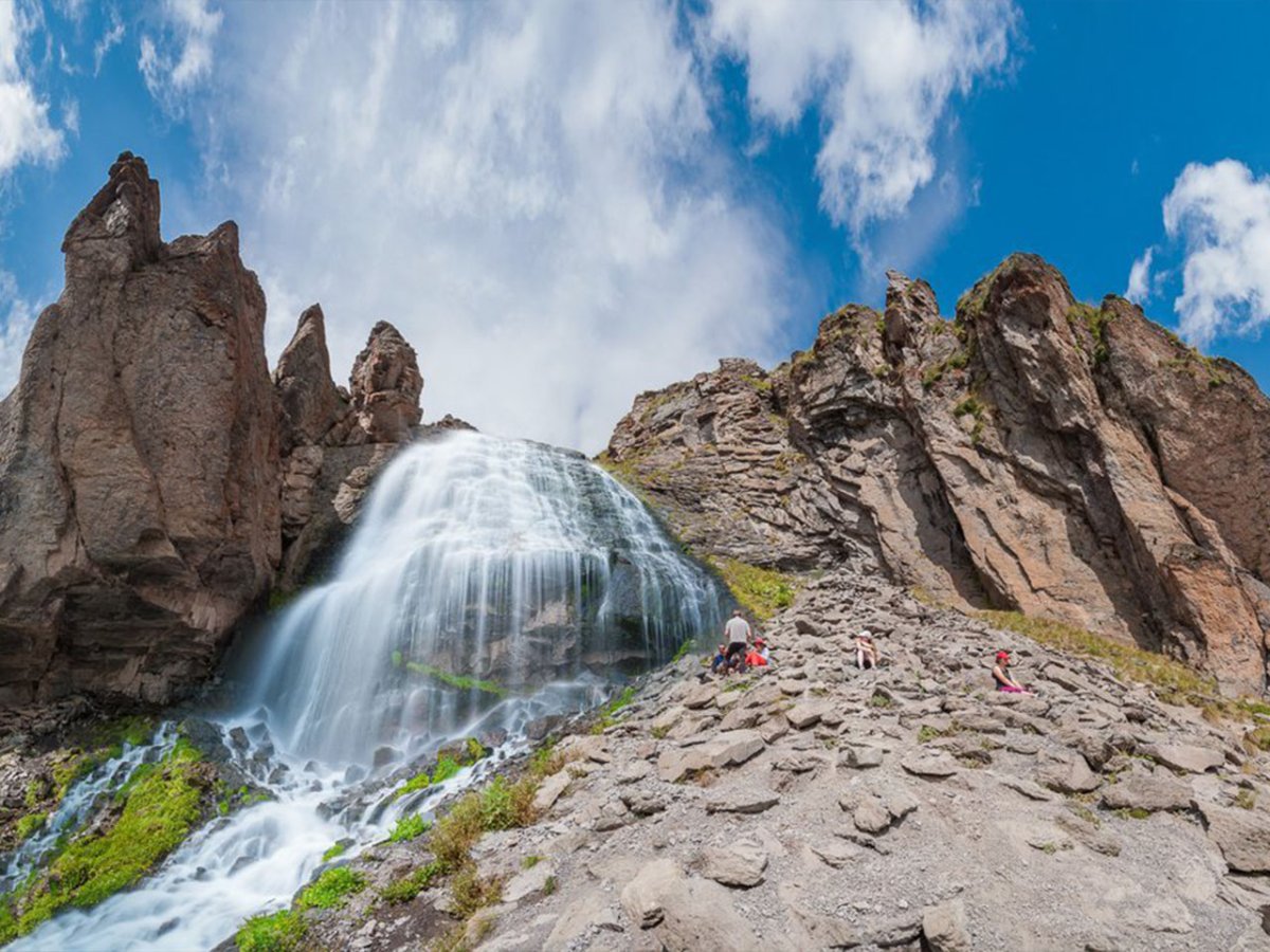 Водопад девичьи косы Приэльбрусье