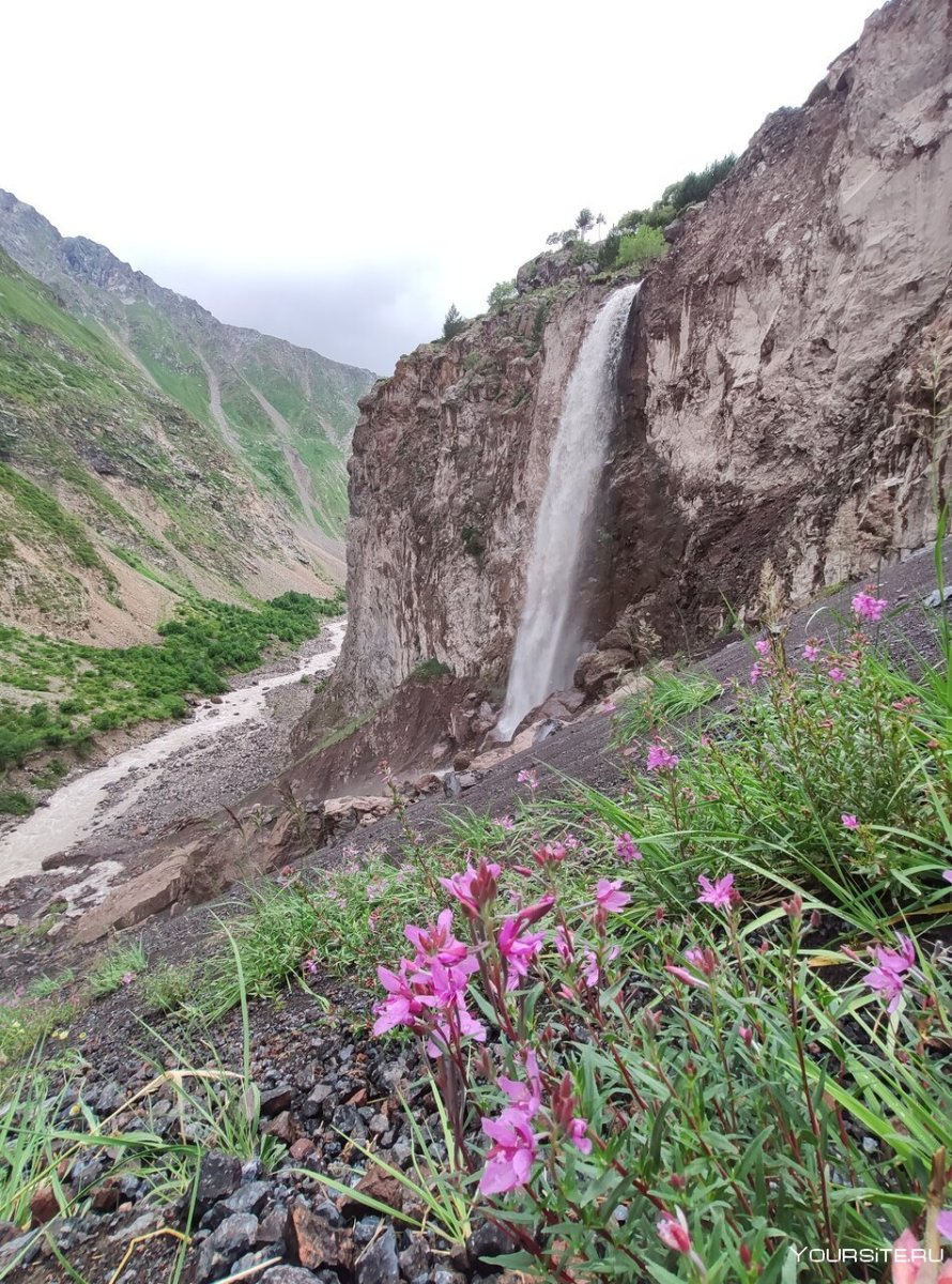 Водопад Азау Су