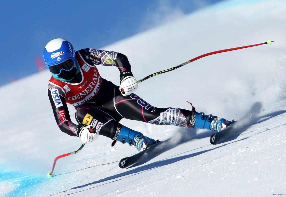 Лыжный спорт скоростной спуск