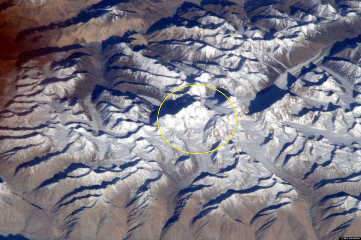 Гималаи Эверест Джомолунгма с космоса