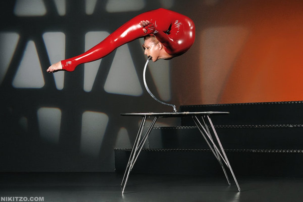 Гимнастика в латексе